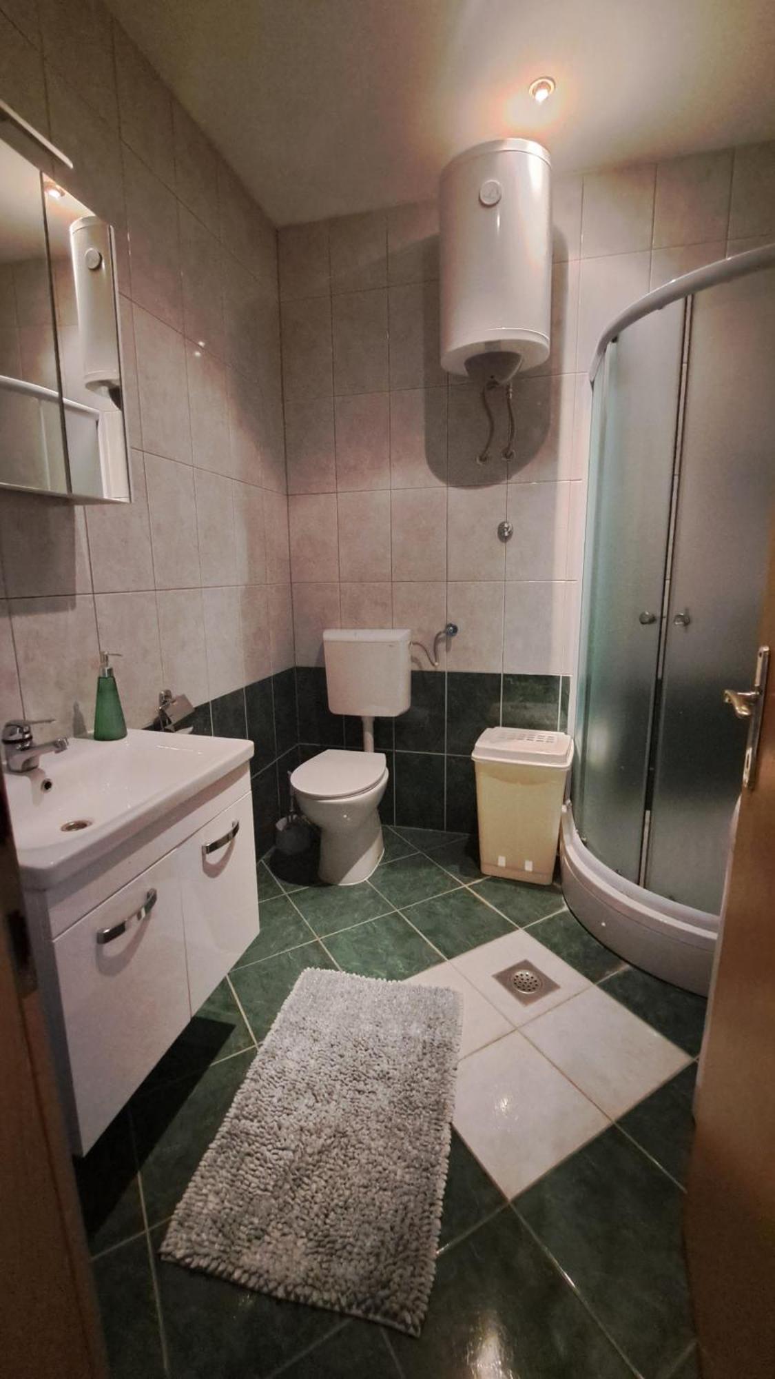Apartments&Room Babic Kastela Phòng bức ảnh