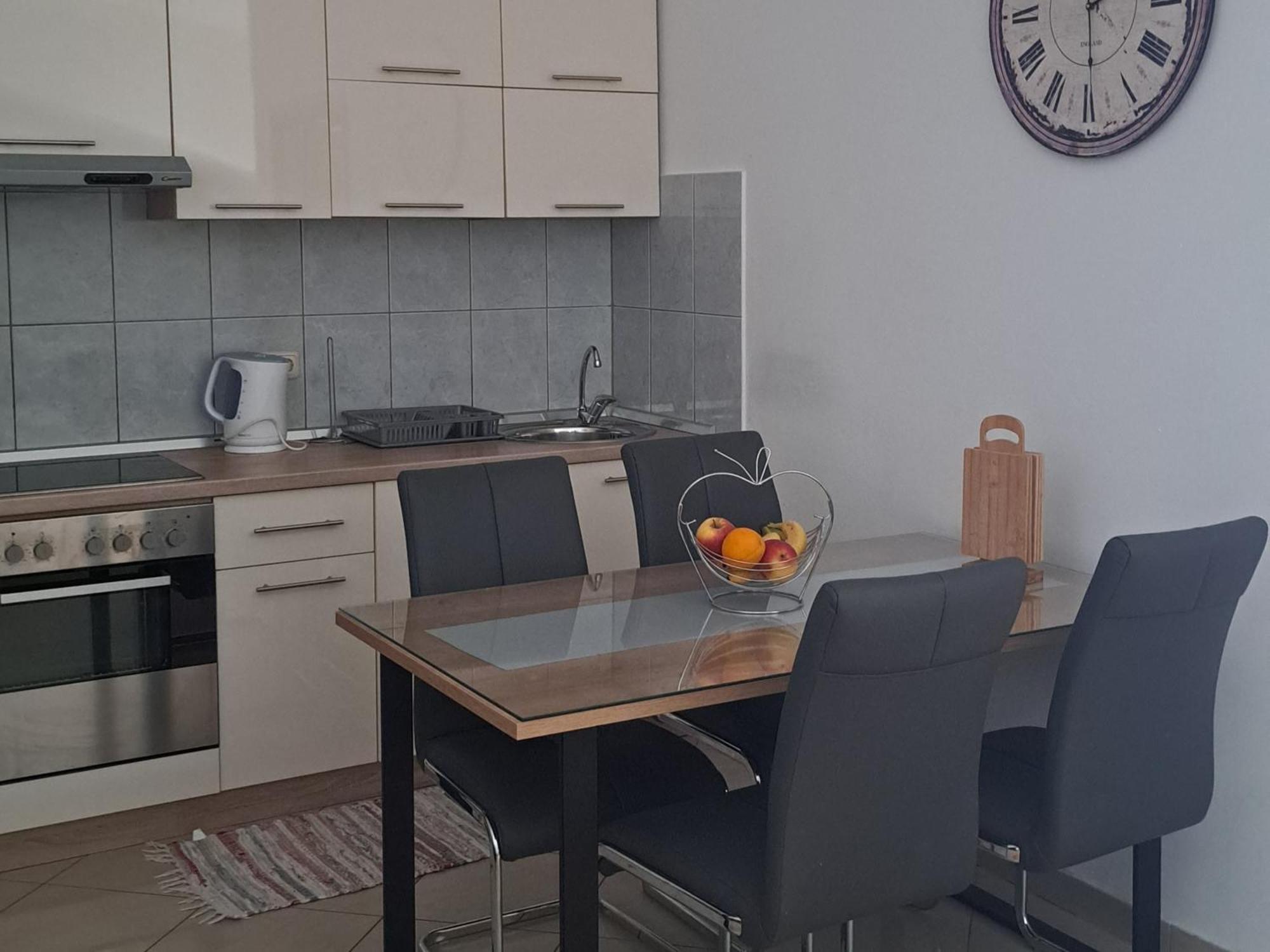 Apartments&Room Babic Kastela Phòng bức ảnh