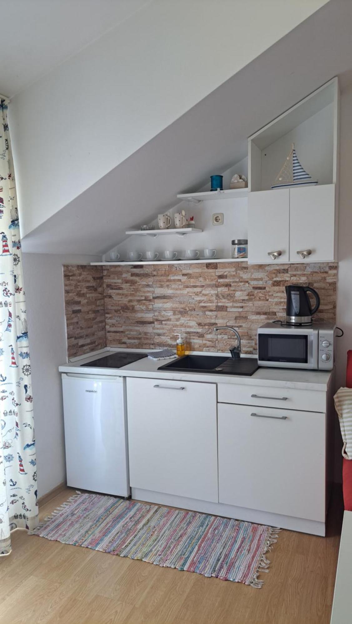 Apartments&Room Babic Kastela Phòng bức ảnh